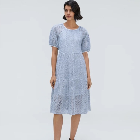 Everlane, The Tiered Eyelet Dress, Medium, NWOT - Picture 1 of 9